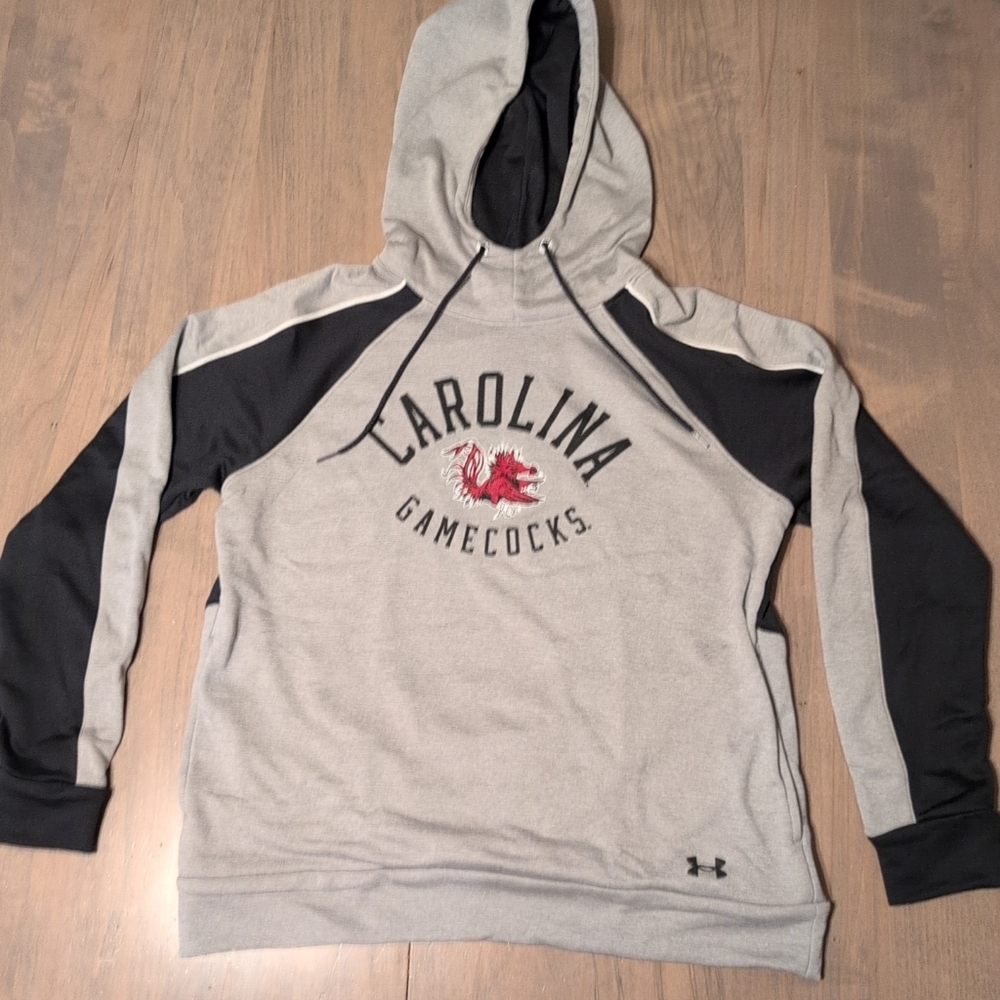 NWT! Women's Gray Under Armour South Carolina Gamecocks Sweatshirt Sz. Med
